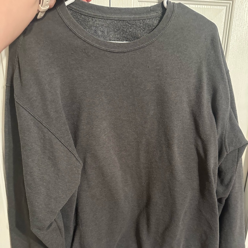Plain gray crewneck